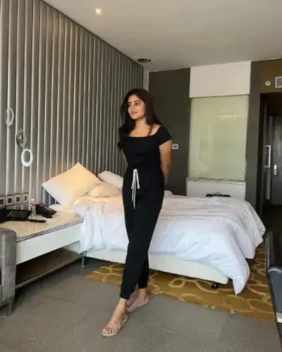 Call Girls Kinwat Cash On Delivery